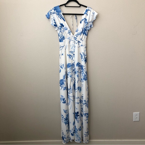 Lulus Botanical Bliss White Floral Print Flutter Sleeve Maxi Dress - Picture 3 of 10